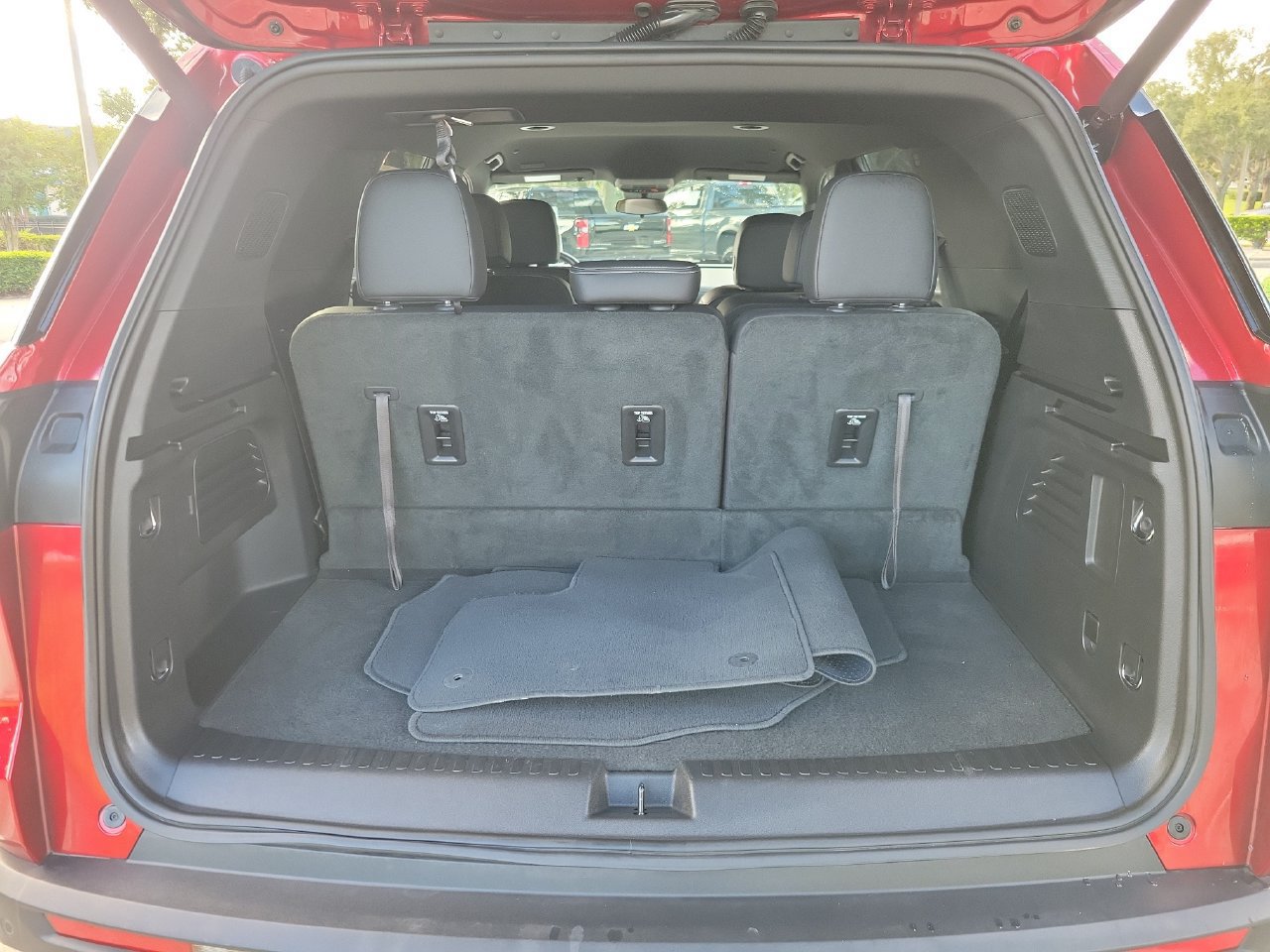 Certified 2026 Chevrolet Traverse LT FWD image 7