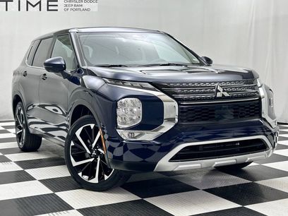 Used 2024 Mitsubishi Outlander SE