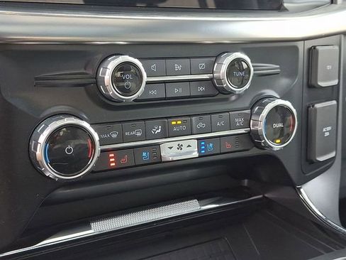 Used 2023 Ford F150 Lariat w/ Equipment Group 502A High image 16