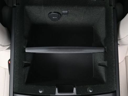 Certified 2026 Porsche Panamera image 24