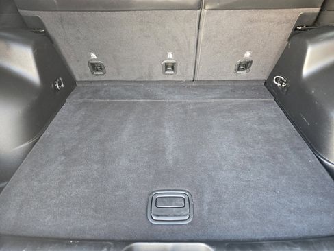 Used 2020 Jeep Cherokee Latitude Plus FWD image 23