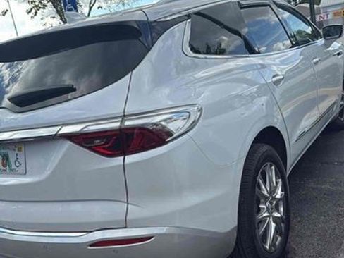 Used 2023 Buick Enclave Essence w/ Experience Buick Package image 2