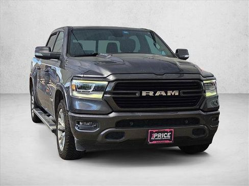 Used 2019 RAM 1500 Laramie AWD/4WD image 3