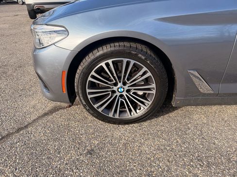 Used 2017 BMW 530i xDrive w/ Premium Package image 13