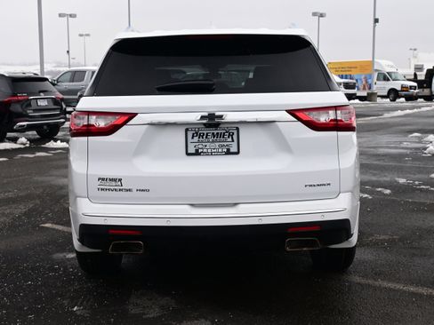 Used 2021 Chevrolet Traverse Premier w/ LPO, Floor Liner Package image 7