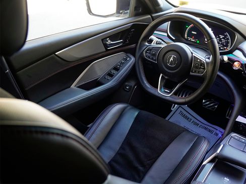 Used 2023 Acura MDX A-Spec image 23