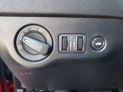 Used 2022 Dodge Charger GT image 22