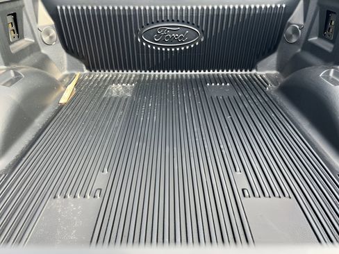 Used 2025 Ford F150 Raptor AWD/4WD image 8