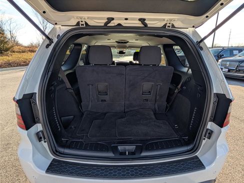 Used 2020 Dodge Durango SXT image 12