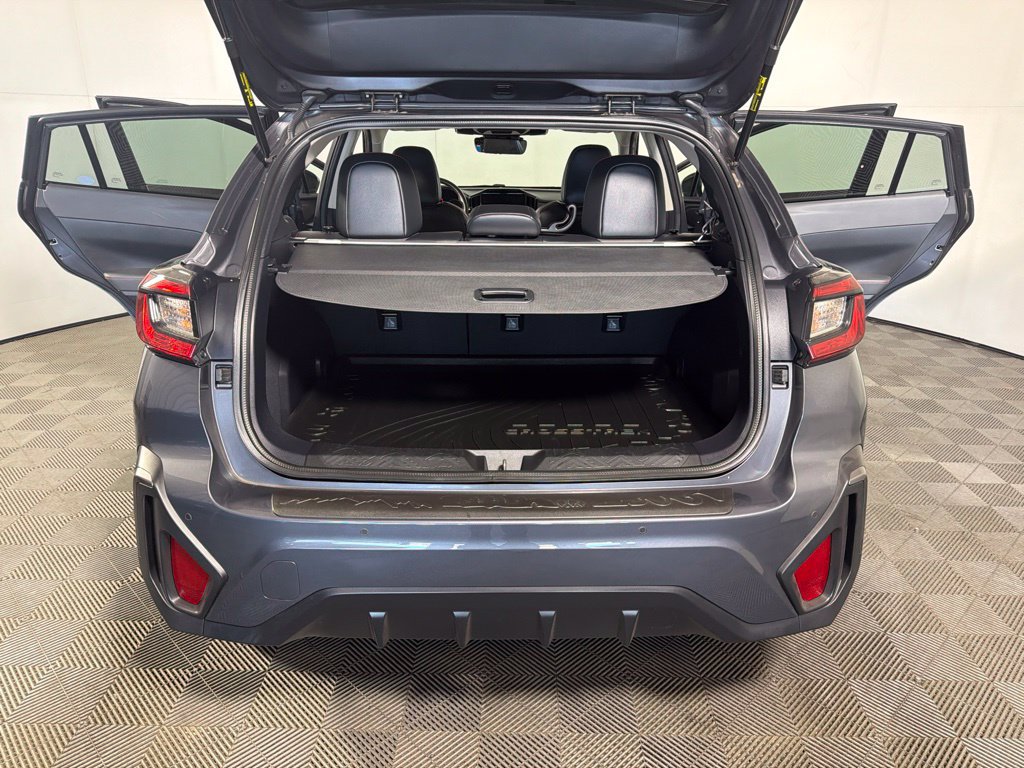 Used 2024 Subaru Crosstrek 2.5i Limited w/ Crosstrek Mirror Package AWD/4WD image 21