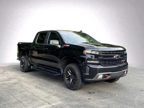 Used 2020 Chevrolet Silverado 1500 LT Trail Boss AWD/4WD image 2