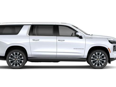 New 2026 Chevrolet Suburban High Country RWD image 4
