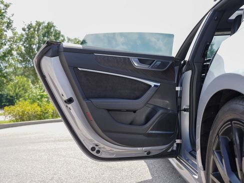 Used 2020 Audi S7 Premium Plus w/ S Sport Package image 40