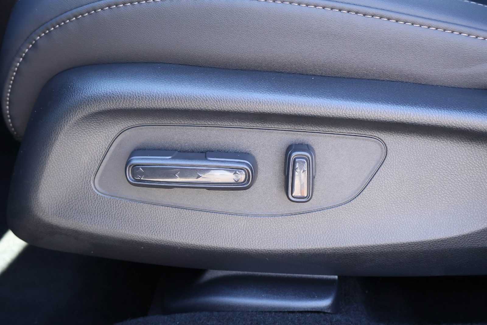 Certified 2026 Acura ADX FWD image 24