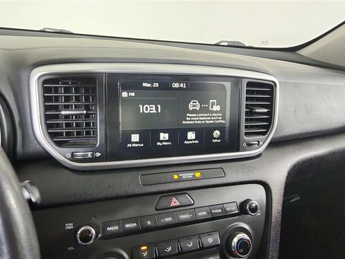 Used 2021 Kia Sportage LX image 24