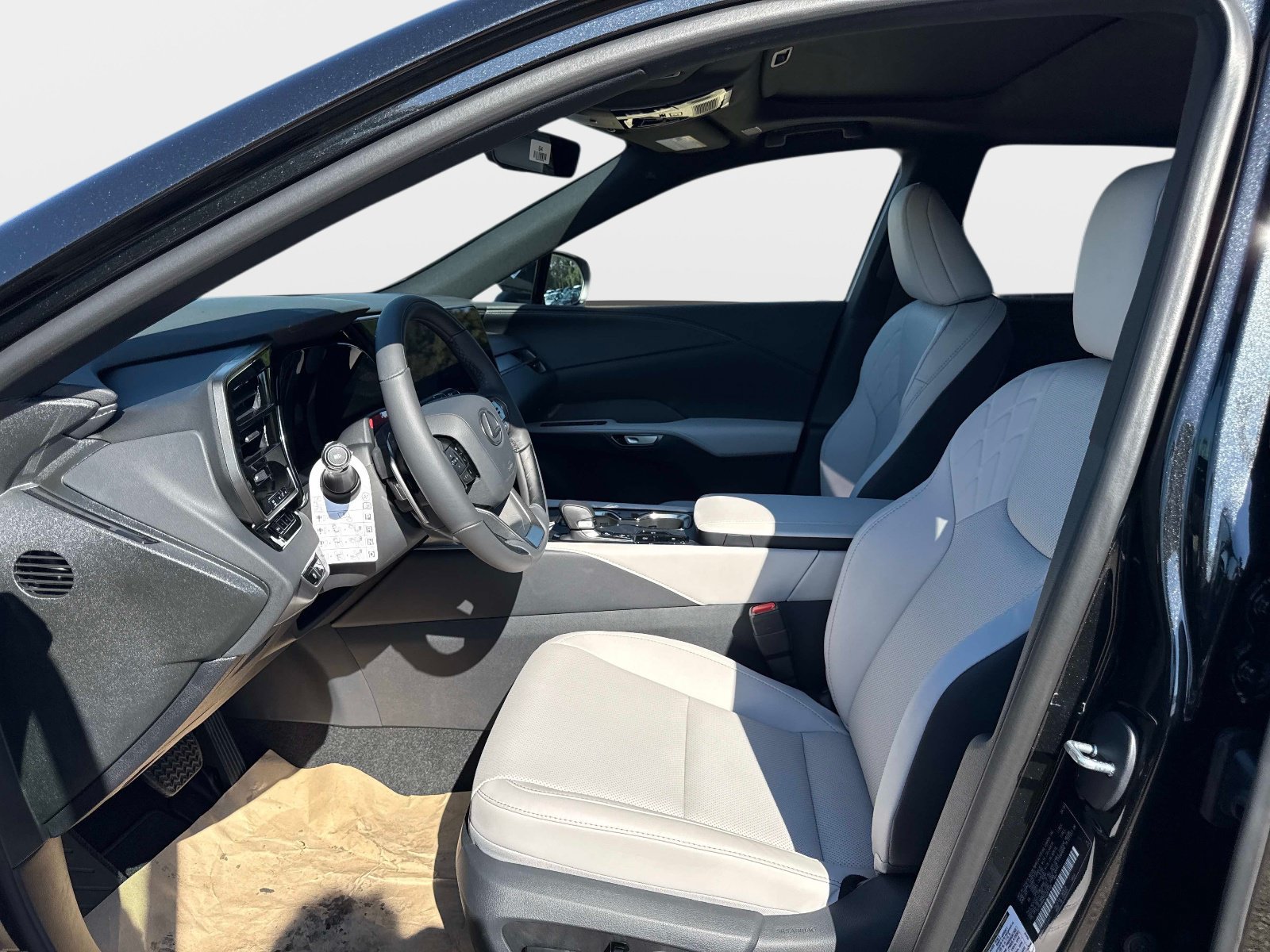 New 2026 Lexus RX 350 Premium FWD image 17