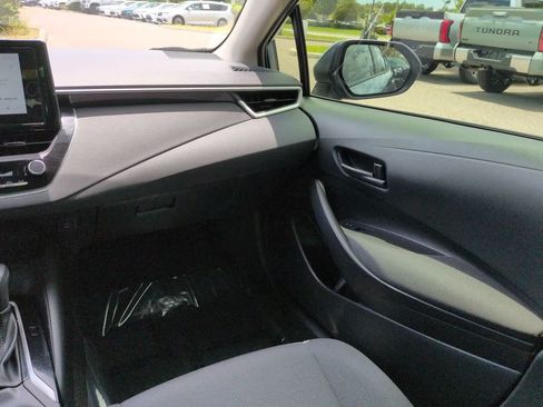 Certified 2025 Toyota Corolla LE FWD image 16