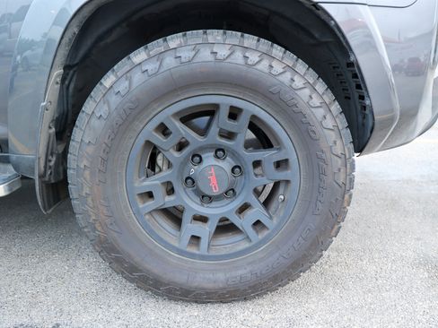 Used 2023 Toyota 4Runner SR5 RWD image 14