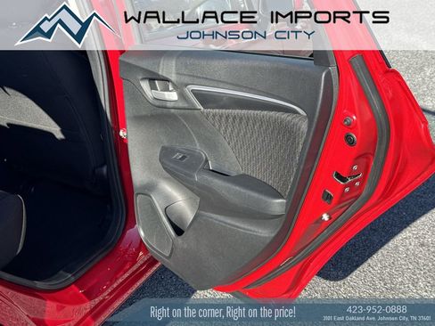 Used 2018 Honda Fit EX image 38