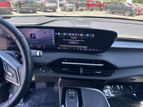New 2026 Buick Enclave Preferred w/ Power Package AWD/4WD image 33