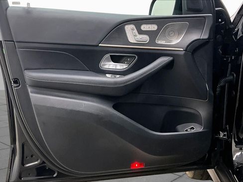 Certified 2025 Mercedes-Benz GLS 450 4MATIC image 25