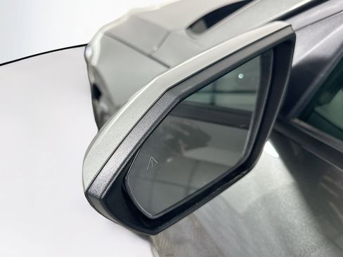 Used 2024 Hyundai Elantra SEL image 16