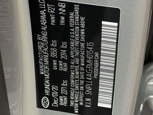 Used 2021 Hyundai Elantra SE image 25