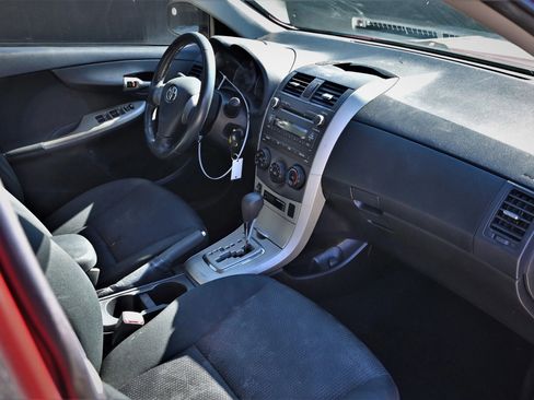 Used 2010 Toyota Corolla S image 12