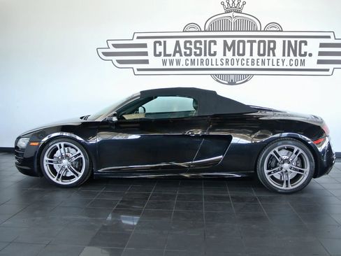 Used 2011 Audi R8 V10 AWD/4WD image 7
