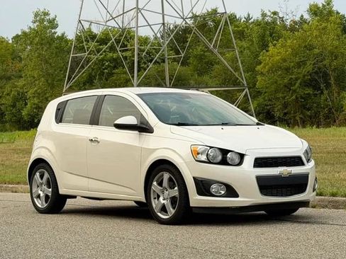 Used 2013 Chevrolet Sonic LTZ FWD image 36