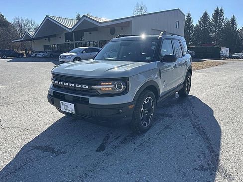 Used 2021 Ford Bronco Sport Outer Banks w/ Outer Banks Package image 1