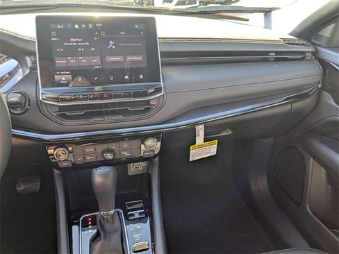 New 2026 Jeep Compass Latitude image 20