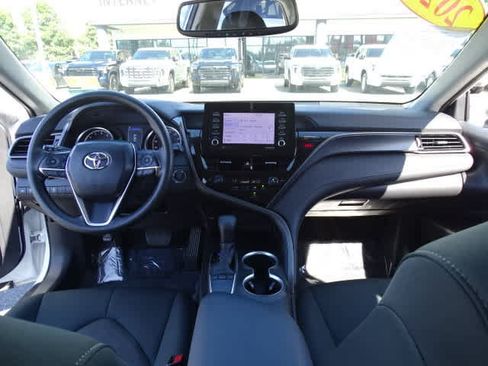 Used 2023 Toyota Camry LE w/ Convenience Package FWD image 22