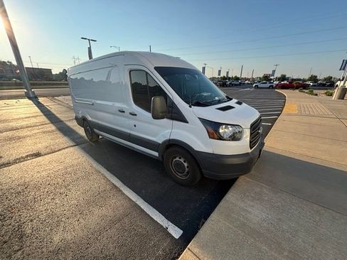 Used 2018 Ford Transit 250 148 Medium Roof RWD image 8