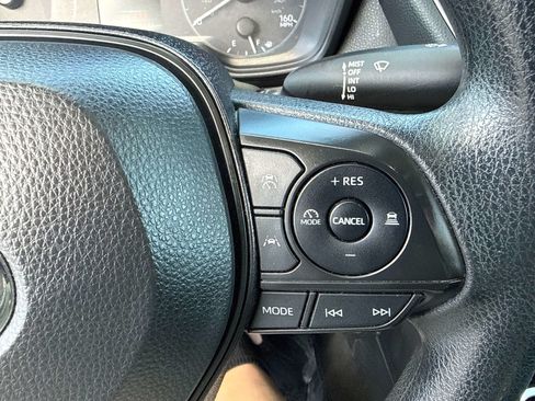 Used 2024 Toyota Corolla LE FWD image 25