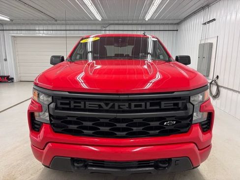 Used 2022 Chevrolet Silverado 1500 Custom AWD/4WD image 2