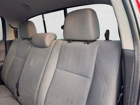 Used 2018 Toyota Tacoma SR w/ SR Convenience Package image 14