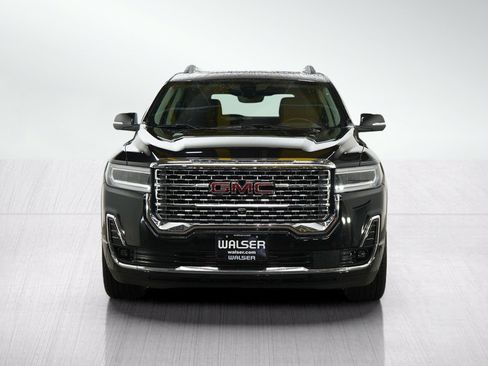 Used 2023 GMC Acadia Denali w/ Denali Ultimate Package AWD/4WD image 8