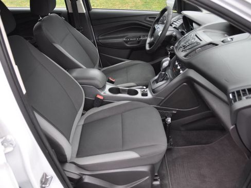 Used 2016 Ford Escape S FWD image 25