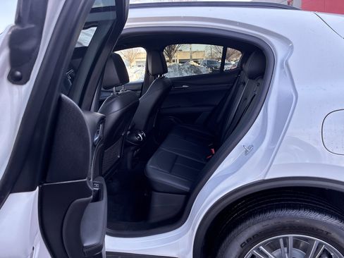 Used 2024 Alfa Romeo Stelvio Sprint image 27