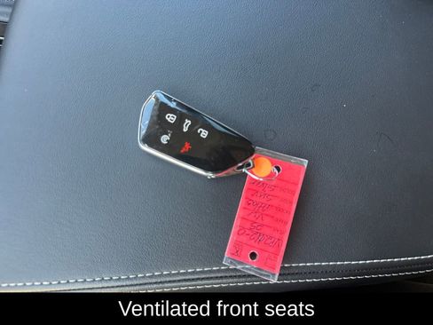 Used 2025 Volkswagen Atlas SE image 19