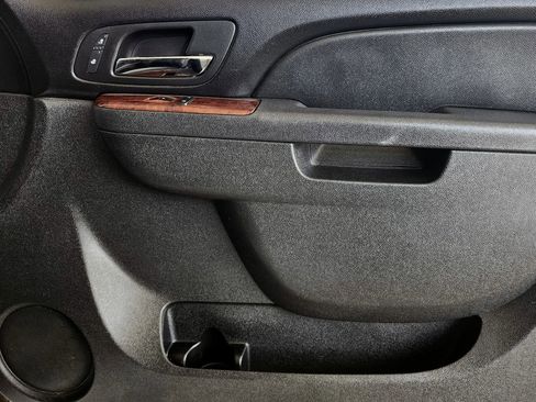 Used 2010 Chevrolet Silverado 2500 LTZ image 36