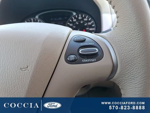 Used 2013 Nissan Pathfinder SL w/ SL Premium Pkg AWD/4WD image 24