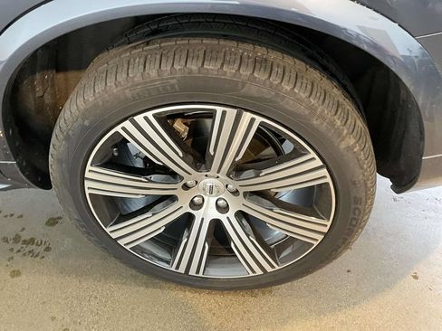 Used 2024 Volvo XC90 T8 Plus AWD/4WD image 9