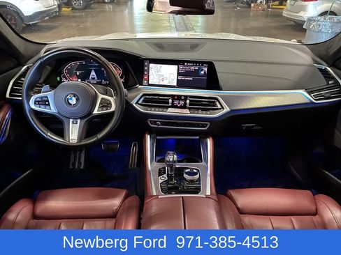 Used 2022 BMW X6 xDrive40i w/ Executive Package AWD/4WD image 17