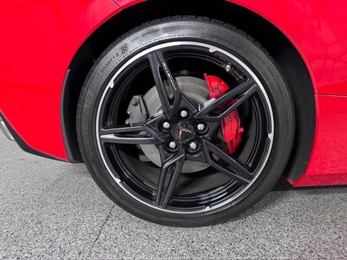 Used 2022 Chevrolet Corvette Stingray Preferred Cpe w/ Z51 Performance Package RWD image 10