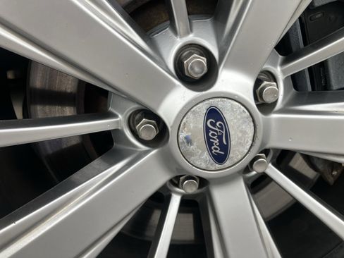 Used 2018 Ford Explorer Limited AWD/4WD image 11