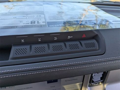 New 2025 Ford Bronco Outer Banks w/ Sasquatch Package image 21