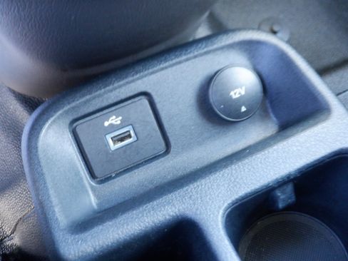 Used 2021 Ford Transit Connect XL image 19