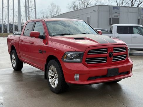 Used 2016 RAM 1500 Sport w/ Torred Sport Package image 4